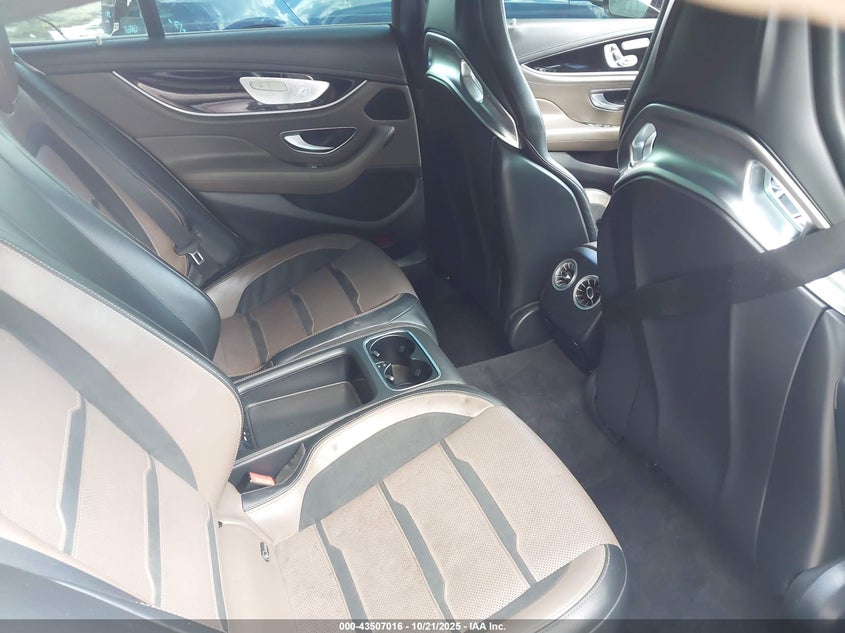 2021 MERCEDES-BENZ AMG GT 43 4-DOOR COUPE W1K7X5KB2MA036297