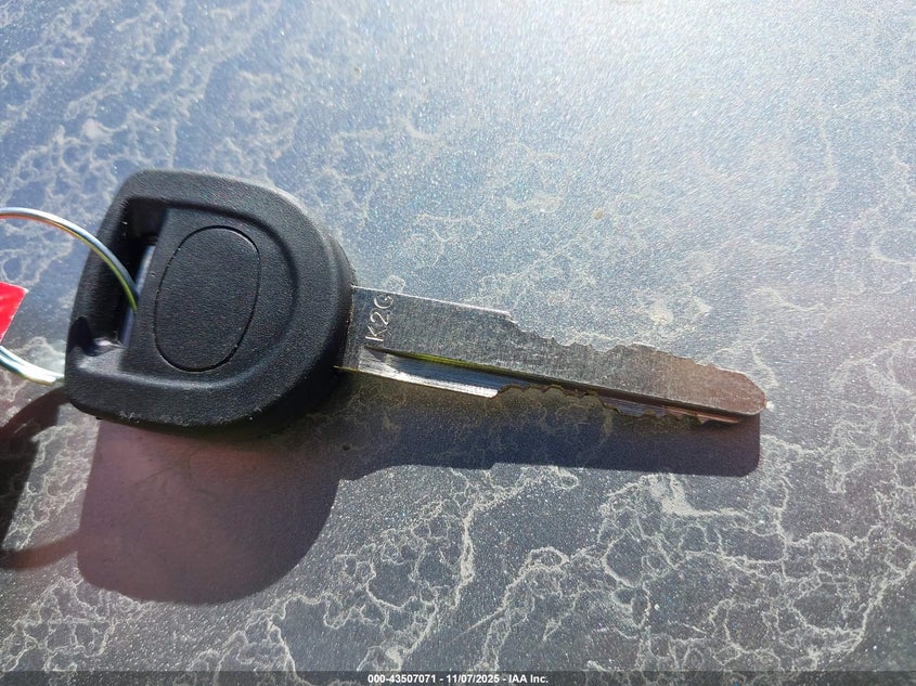 2011 Mazda Mazda3 VIN: JM1BL1UF4B1394667 Lot: 43507071