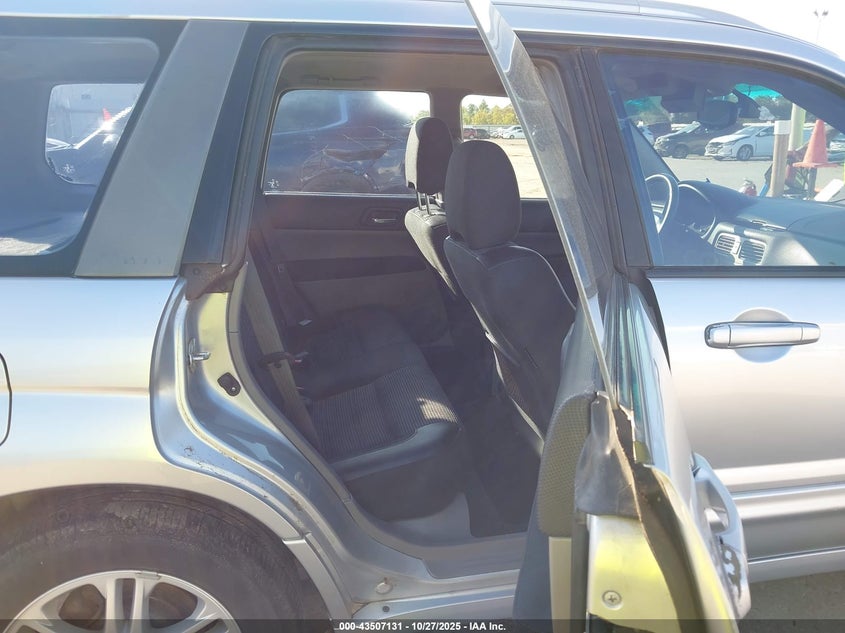 2004 Subaru Forester 2.5Xt VIN: JF1SG69654H749937 Lot: 43507131