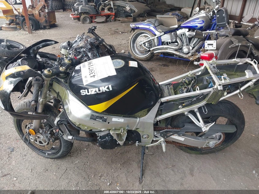 2002 SUZUKI GSX-R600 JS1GN7BAX22108917