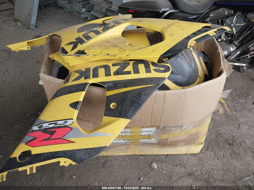 2002 SUZUKI GSX-R600 JS1GN7BAX22108917