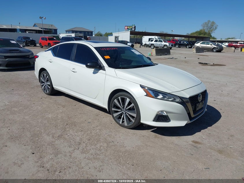 NISSAN ALTIMA SR INTELLIGENT AWD