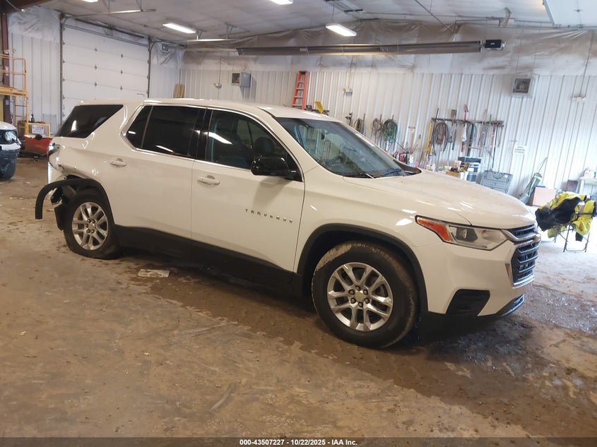 CHEVROLET TRAVERSE LS