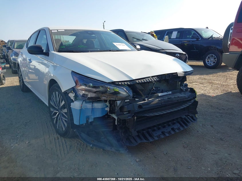 2025 NISSAN ALTIMA SV FWD - 1N4BL4DV2SN312359