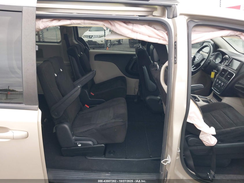 2012 Dodge Grand Caravan Sxt VIN: 2C4RDGCG3CR361083 Lot: 43507282