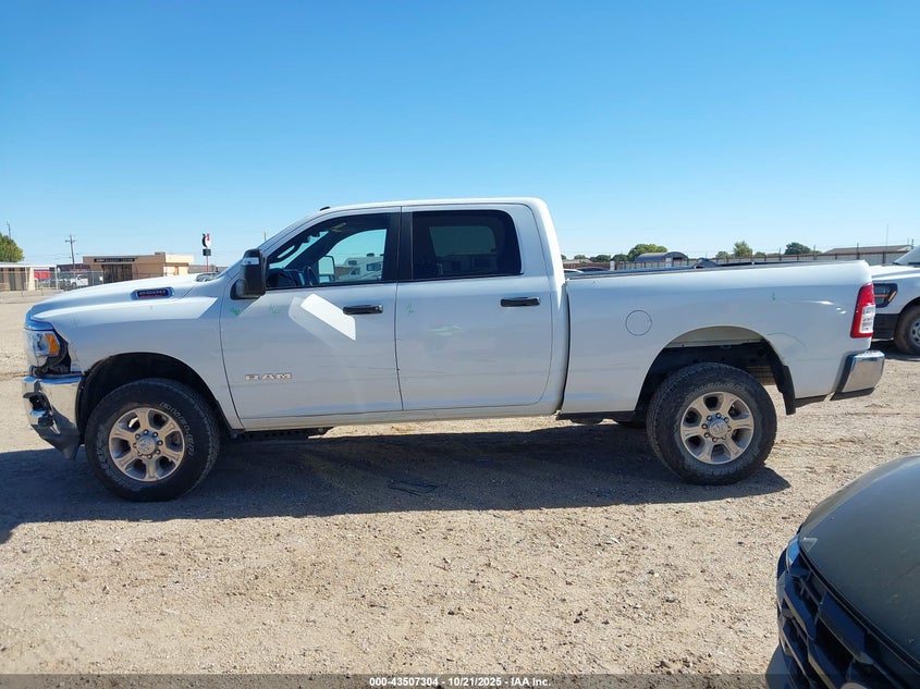 2023 RAM 2500 BIG HORN  4X4 6'4 BOX 3C6UR5DJ1PG576393