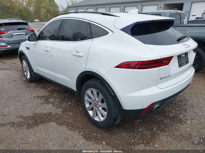 JAGUAR E-PACE - zdjęcie 3
