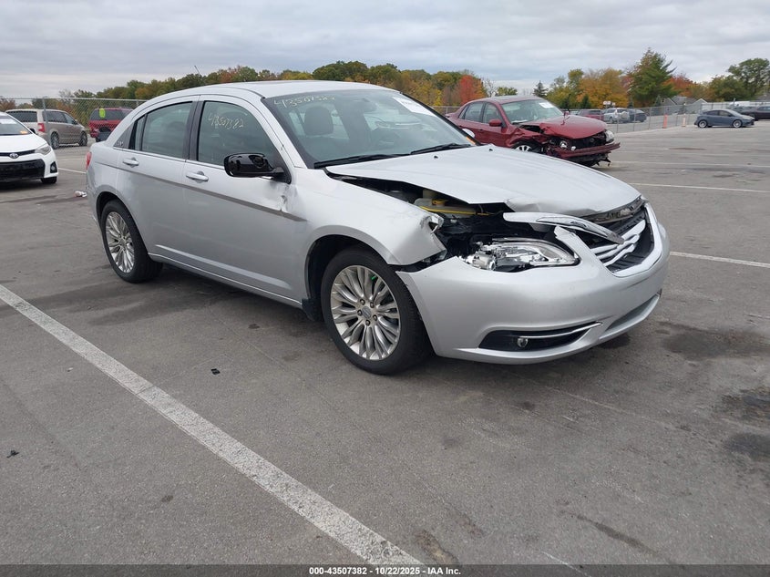 CHRYSLER 200 LIMITED