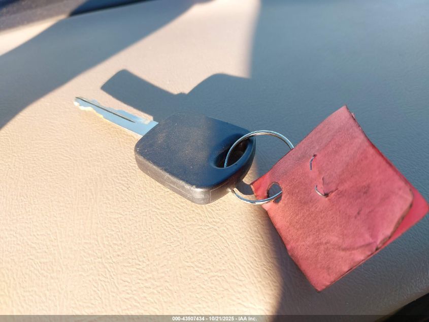 2000 Ford Ranger Xl/Xlt VIN: 1FTYR10V1YPB52561 Lot: 43507434