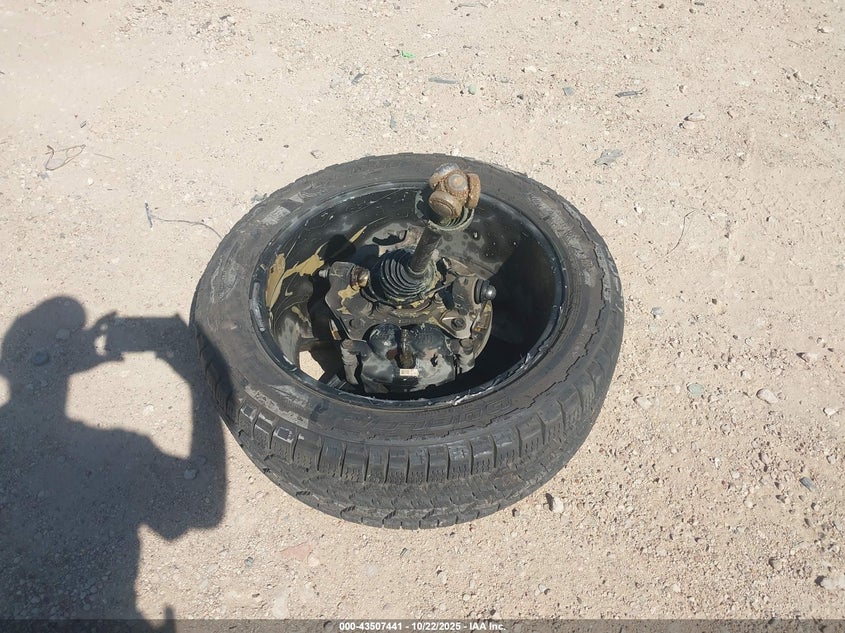 2020 CHEVROLET TAHOE 4WD LS 1GNSKAKCXLR294286