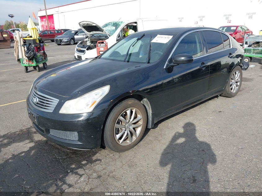 JNKBV61E28M215387 2008 INFINITI G photo no. 2