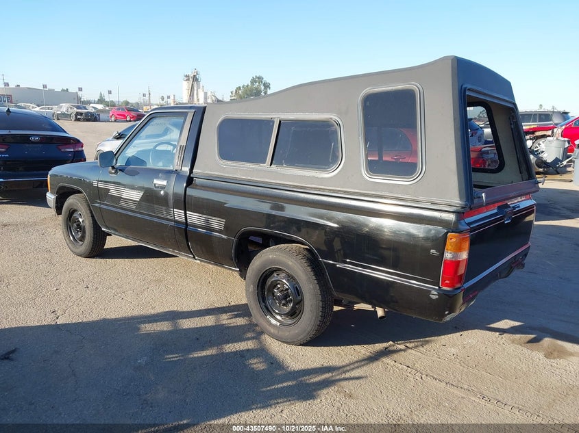JT4RN50R8H0274806 1987 TOYOTA PICKUP photo no. 3