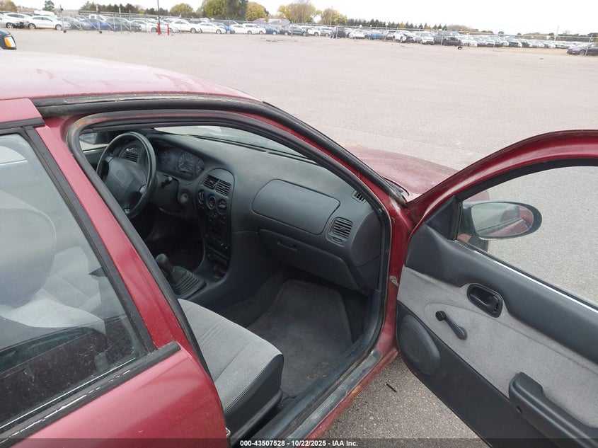 1Y1SK5265SZ031319 1995 GEO PRIZM photo no. 5
