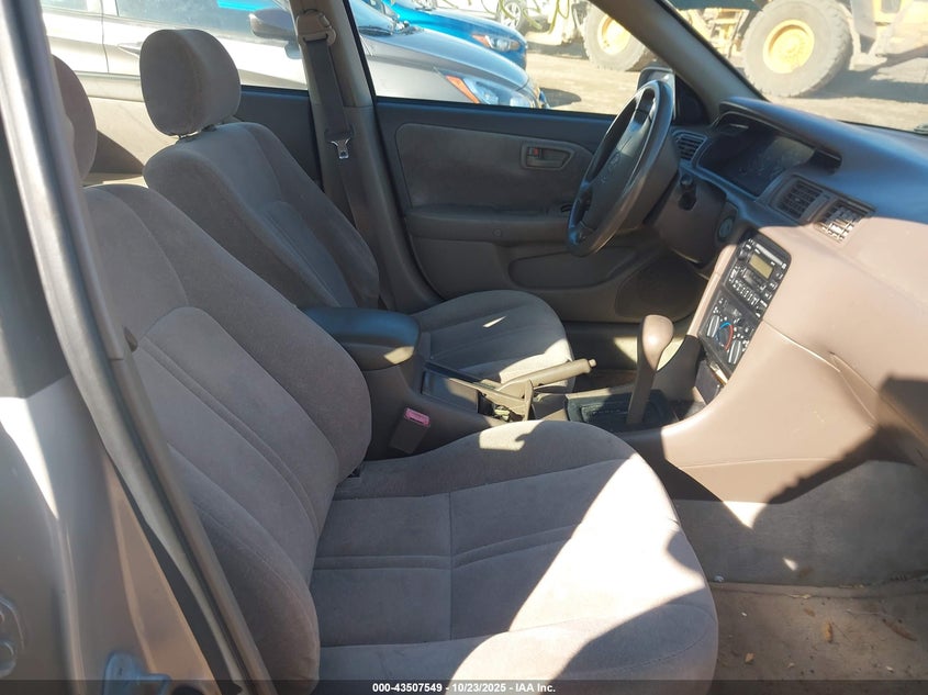 4T1BG22K0XU484250 1999 TOYOTA CAMRY photo no. 5