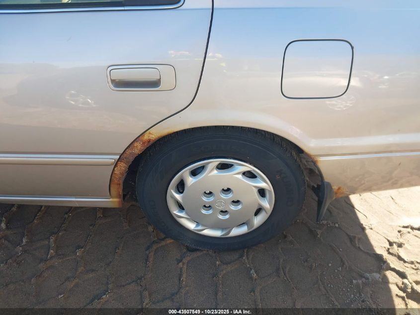 1999 Toyota Camry Le VIN: 4T1BG22K0XU484250 Lot: 43507549