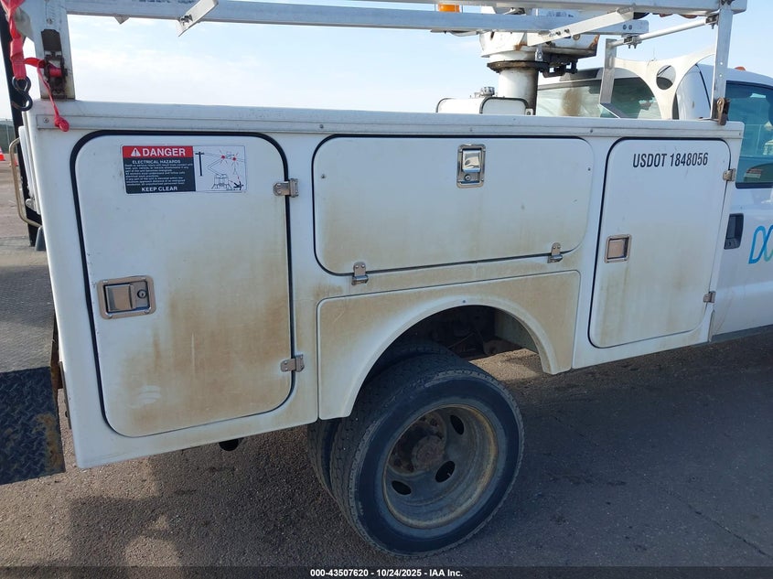 1FDAF56Y96EA33194 2006 FORD F550 photo no. 14