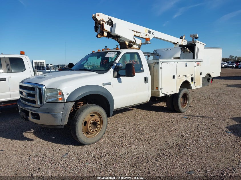 1FDAF56Y96EA33194 2006 FORD F550 photo no. 2