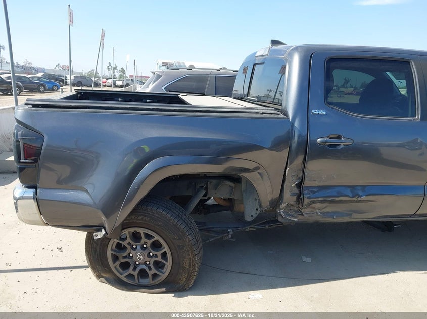 3TMAZ5CN1JM074993 2018 TOYOTA TACOMA photo no. 6