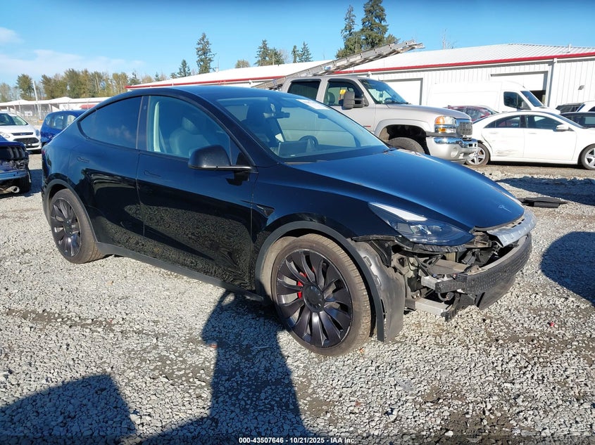 TESLA MODEL Y PERFORMANCE DUAL MOTOR ALL-WHEEL DRIVE