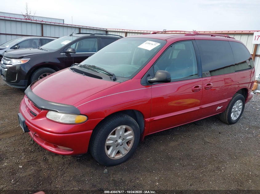 1B4GP45R2VB457507 1997 DODGE CARAVAN photo no. 2
