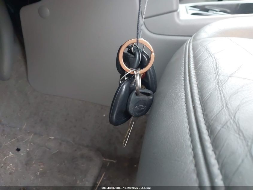 2005 Chevrolet Suburban 1500 Lt VIN: 3GNFK16Z25G185579 Lot: 43507686