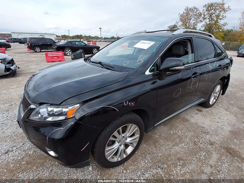 JTJBC1BA9B2422266 2011 LEXUS RX photo no. 2