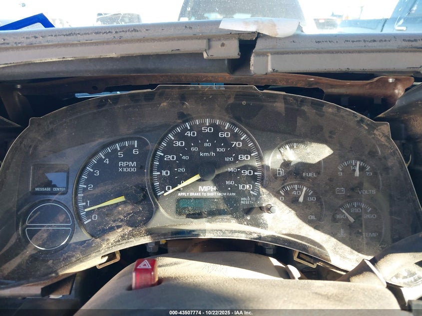 2GCEC19V3Y1330135 2000 CHEVROLET SILVERADO photo no. 7