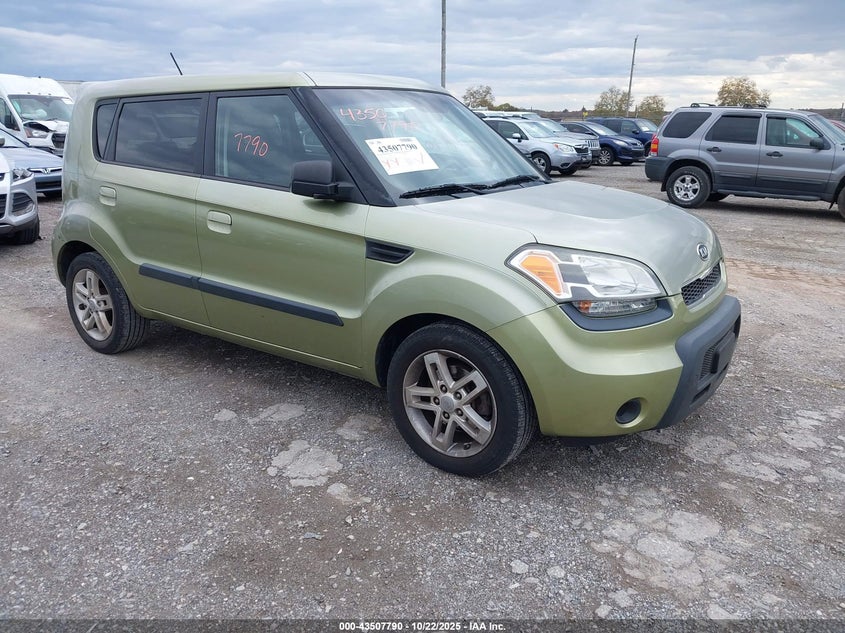 KIA SOUL +