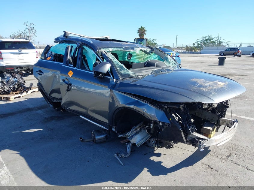 AUDI Q5 PREMIUM PLUS 45 TFSI S LINE QUATTRO