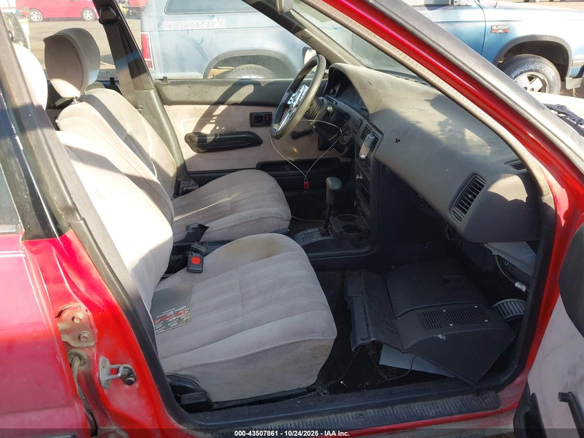 1Y1SK7164LZ043122 1990 GEO PRIZM photo no. 5