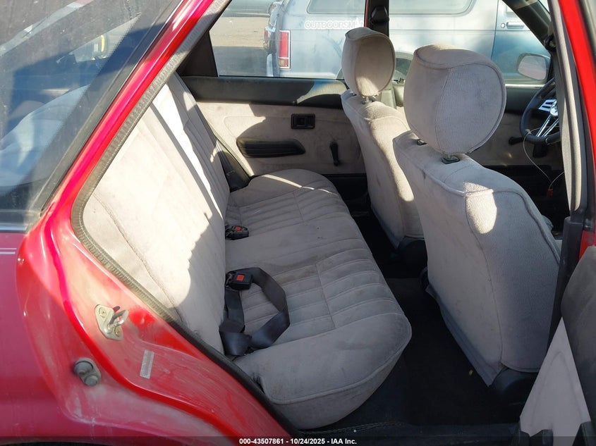 1Y1SK7164LZ043122 1990 GEO PRIZM photo no. 8