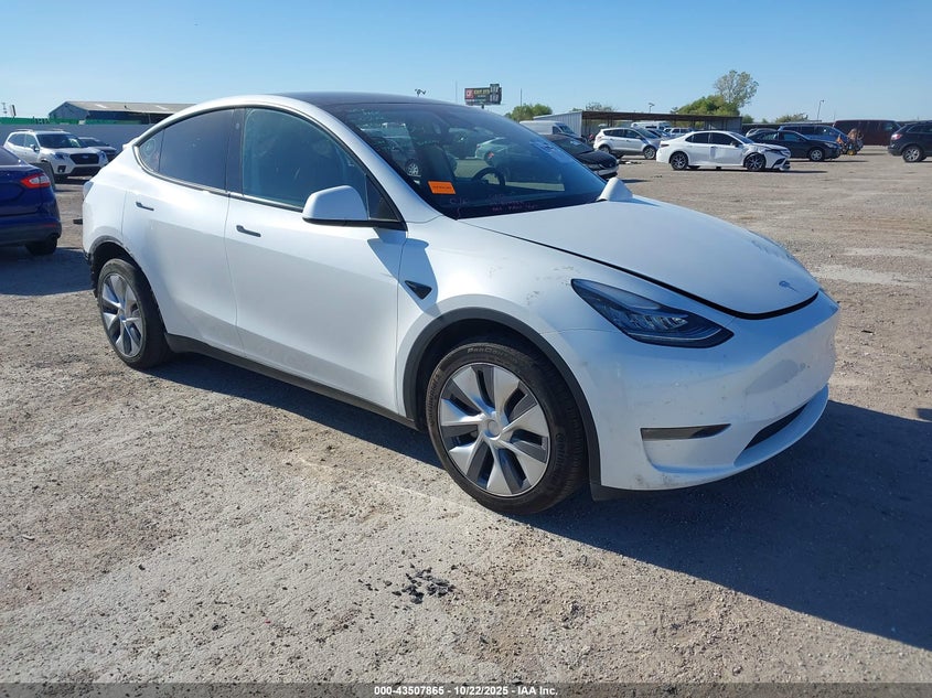2023 TESLA MODEL Y AWD/LONG RANGE DUAL MOTOR ALL-WHEEL DRIVE - 7SAYGDEE5PA095404