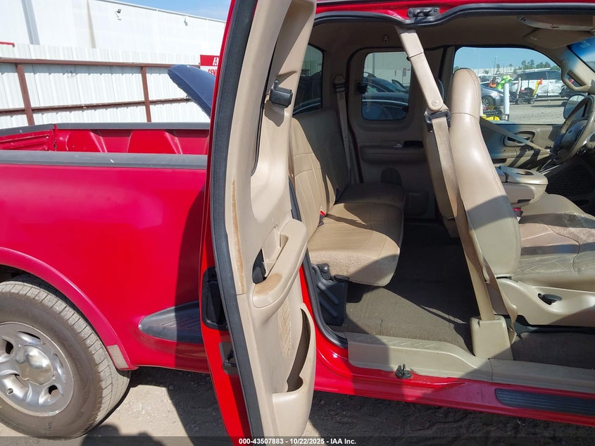 2001 Ford F-150 Lariat/Xl/Xlt VIN: 1FTRX07L51KF06450 Lot: 43507883