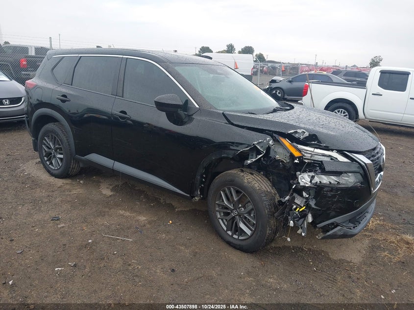 NISSAN ROGUE S FWD
