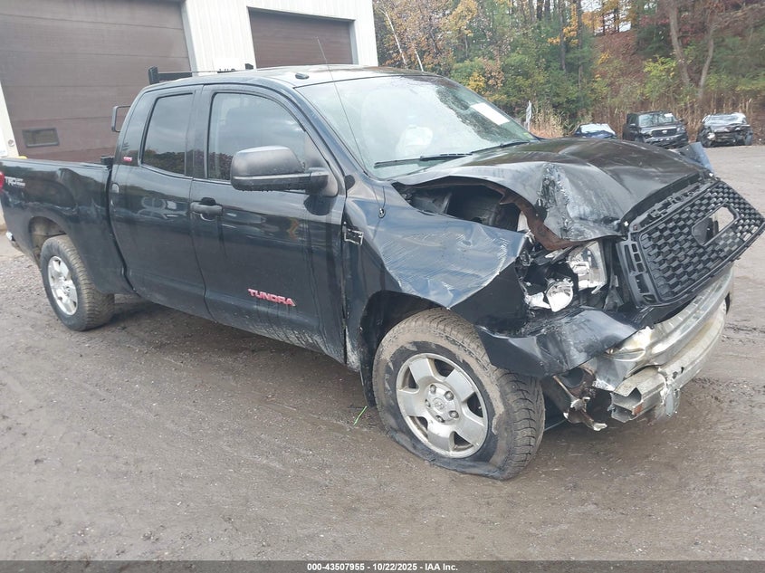 TOYOTA TUNDRA GRADE 5.7L V8