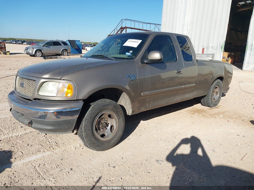 1FTRX17L83NB61096 2003 FORD F-150 photo no. 2