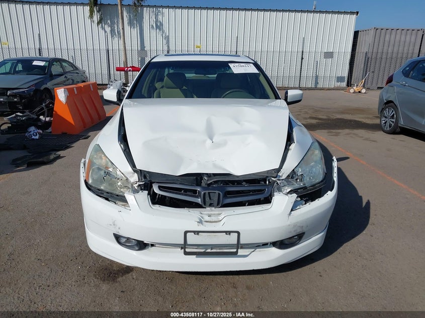 1HGCM66595A000282 2005 HONDA ACCORD photo no. 12