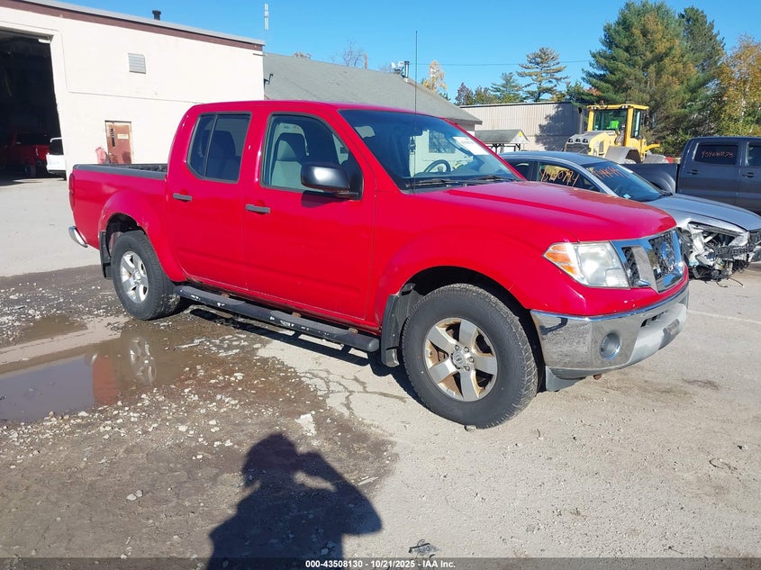 NISSAN FRONTIER SE
