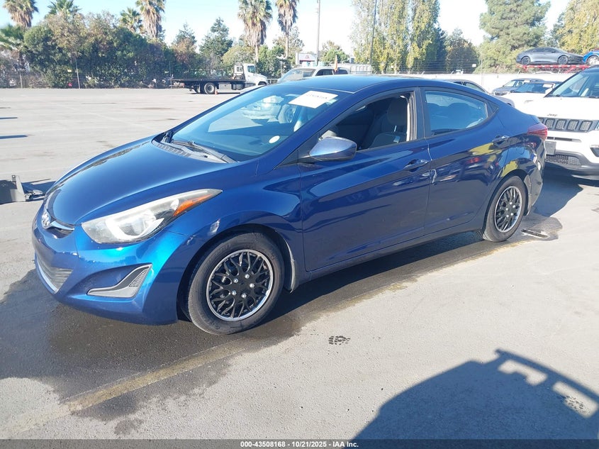 2016 HYUNDAI ELANTRA SE 5NPDH4AE6GH667387