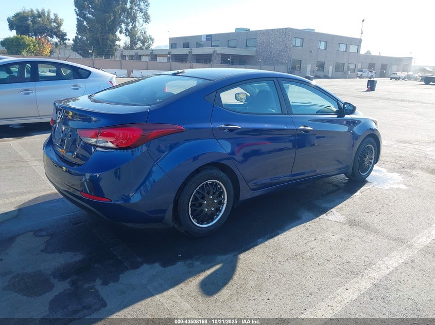 2016 HYUNDAI ELANTRA SE 5NPDH4AE6GH667387