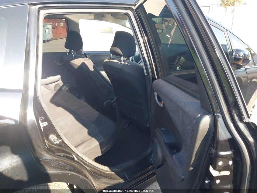 2009 Honda Fit Sport VIN: JHMGE88609S015900 Lot: 43508460