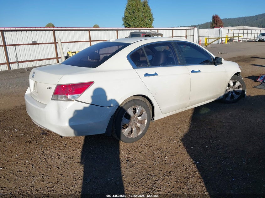 1HGCP36848A802842 2008 HONDA ACCORD photo no. 4