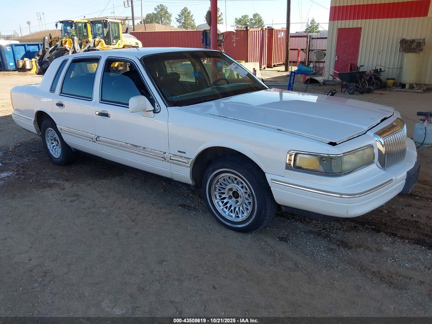 1995 Lincoln Town Car Executive