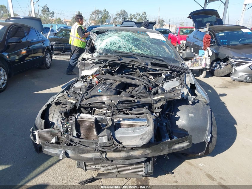 2009 BMW 335I VIN: WBAWB73509P047826 Lot: 43508640