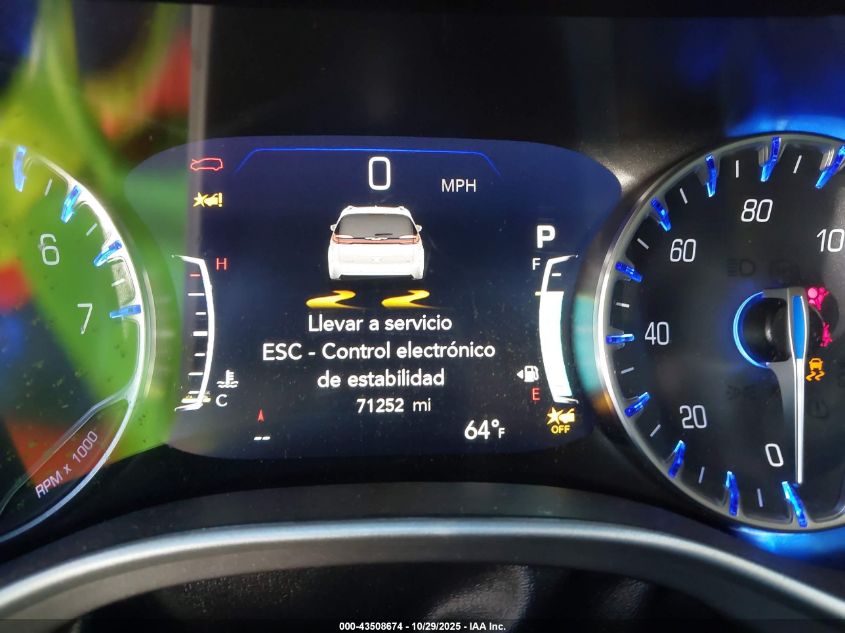 2022 Chrysler Pacifica Touring L VIN: 2C4RC1BG1NR197675 Lot: 43508674