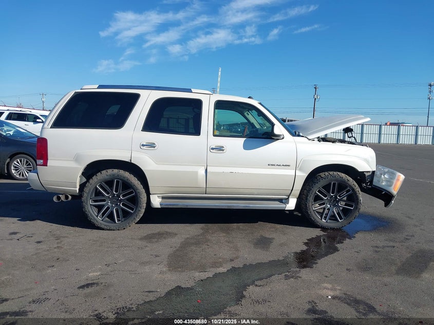 2005 Cadillac Escalade Standard VIN: 1GYEK63N25R227102 Lot: 43508680