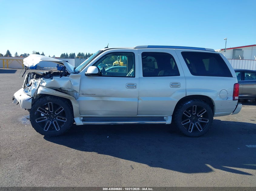 2005 Cadillac Escalade Standard VIN: 1GYEK63N25R227102 Lot: 43508680