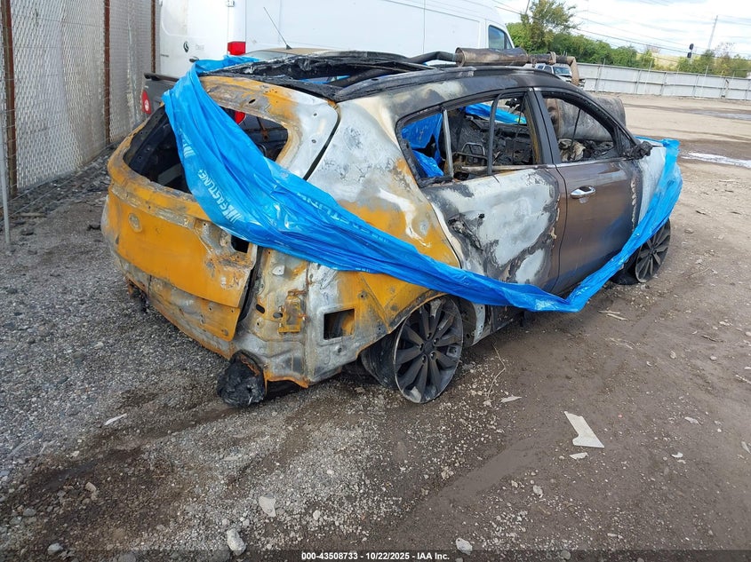 2017 KIA SPORTAGE EX KNDPNCAC9H7261656