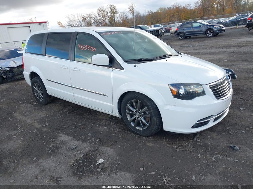 2015 CHRYSLER TOWN & COUNTRY S - 2C4RC1HG6FR720097