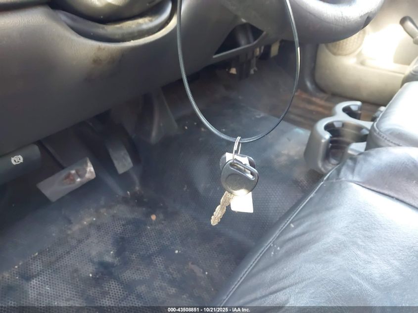 2007 Chevrolet Silverado 2500Hd Classic Work Truck VIN: 1GBHC24U57E165711 Lot: 43508851